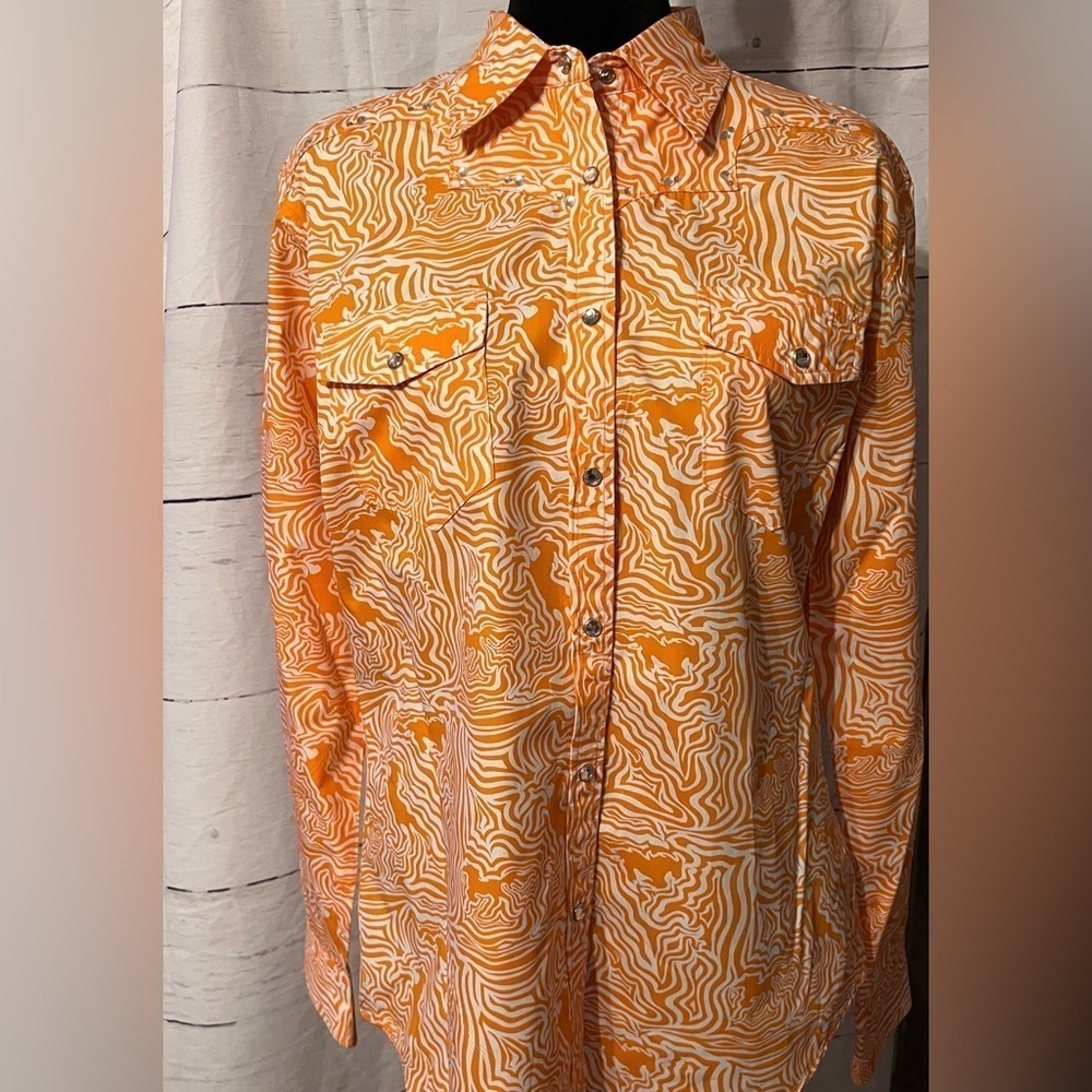 Cowgirl Hardware women’s medium collar western shirt bedazzled orange and white